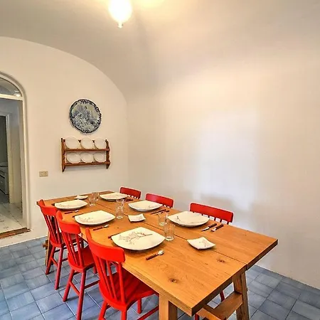 Sleeps 13 Pool Air Con Wifi Villa Capri